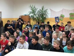 vanocni koncert - zaci zakum 18